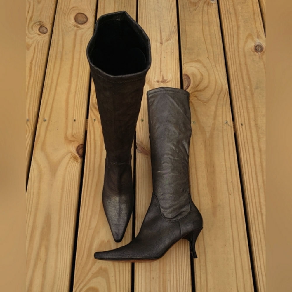 Donald J.Pliner Silver Metallic Crepe Elastic Pointed Toe Knee High Boot 8.5M - Picture 8 of 14